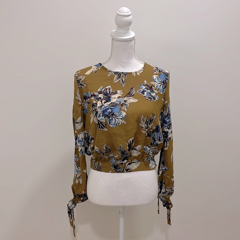 Floral Cropped Top with Arm Cut Outs